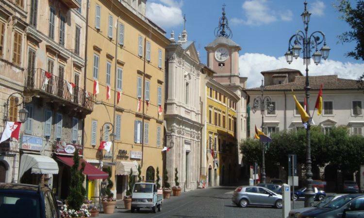 Historical Domus Apartment Anagni Bagian luar foto